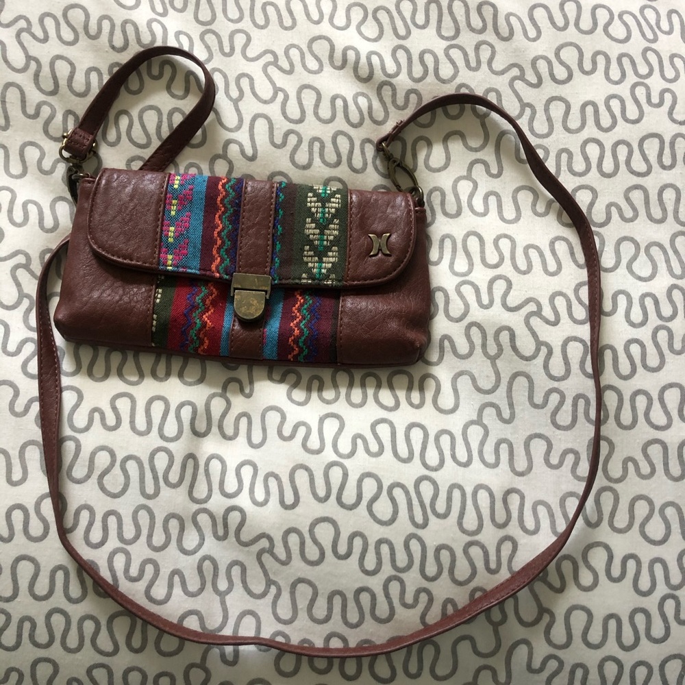 Hurley crossbody bag